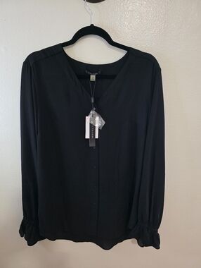 T Tahari Black Button-Front V-Neck Blouse